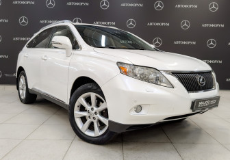 Подержанный автомобиль Lexus RX 2011 года (3 фото)
