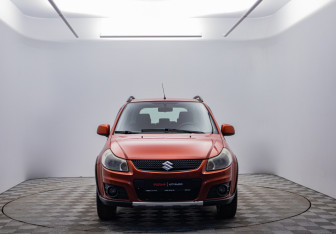 Подержанный автомобиль Suzuki SX4 Hatchback 2010 года (2 фото)