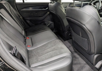 Новый Geely Monjaro 2025 (12 фото)