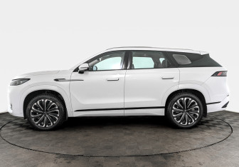 Новый Jaecoo J8 2024 (3 фото)