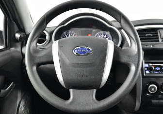 Подержанный автомобиль Datsun mi-DO 2017 года (6 фото)