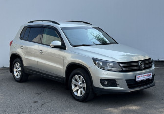 Подержанный автомобиль Volkswagen Tiguan 2012 года (3 фото)