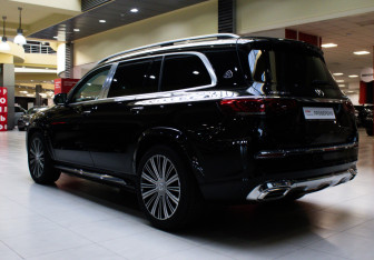 Новый Mercedes-Benz Maybach GLS 2023 (7 фото)