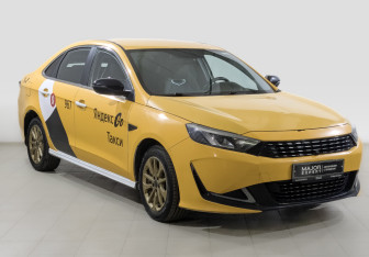 Подержанный автомобиль Kaiyi E5 2023 года (3 фото)