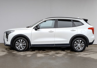 Подержанный автомобиль Haval Jolion 2024 года (8 фото)