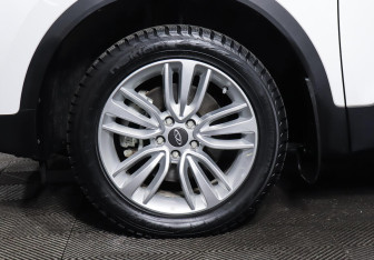 Подержанный автомобиль Chery Tiggo 4 2021 года (9 фото)