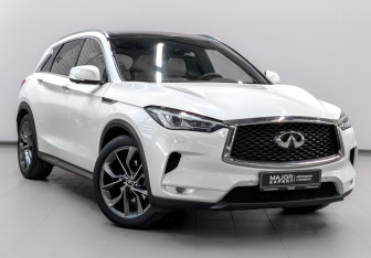 Подержанный автомобиль Infiniti QX50 2021 года (3 фото)