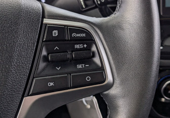 Подержанный автомобиль Hyundai Solaris Sedan 2022 года (28 фото)