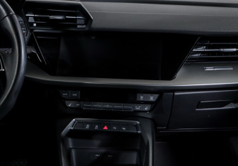 Подержанный автомобиль Audi A3 Sedan 2021 года (13 фото)