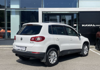Подержанный автомобиль Volkswagen Tiguan 2010 года (5 фото)