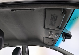 Подержанный автомобиль Nissan Note 2013 года (23 фото)