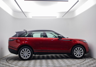 Подержанный автомобиль Land Rover Range Rover Velar 2018 года (4 фото)