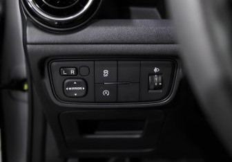 Подержанный автомобиль Changan Alsvin 2023 года (13 фото)