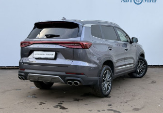 Подержанный автомобиль Chery Tiggo 8 Pro Max 2023 года (5 фото)