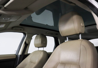 Подержанный автомобиль Land Rover Discovery Sport 2015 года (16 фото)