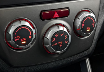 Подержанный автомобиль Subaru Forester Suv 2010 года (21 фото)