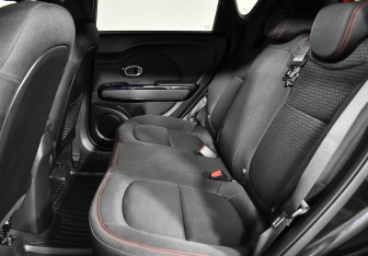 Подержанный автомобиль Kia Soul 2016 года (16 фото)