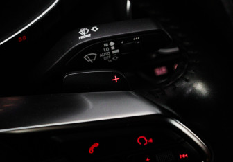 Подержанный автомобиль Audi TT Coupe 2015 года (28 фото)