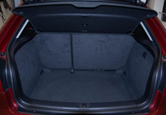 Подержанный автомобиль Audi A3 Hatchback 2009 года (27 фото)