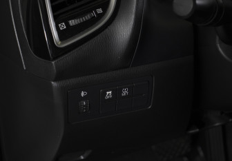 Подержанный автомобиль Mazda 3 Sedan 2016 года (19 фото)