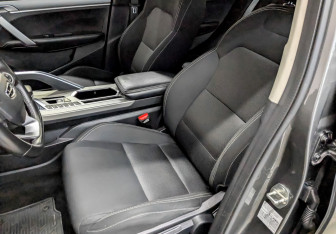 Подержанный автомобиль Geely Coolray 2022 года (20 фото)