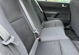 Подержанный автомобиль Renault Megane Sedan 2008 года (11 фото)