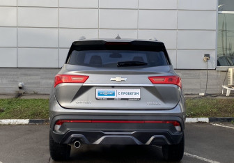 Подержанный автомобиль Chevrolet Captiva 2022 года (6 фото)