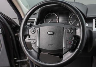 Подержанный автомобиль Land Rover Range Rover Sport 2011 года (18 фото)