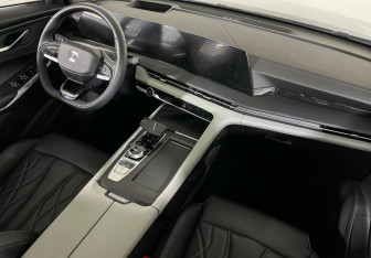 Подержанный автомобиль Changan CS75PLUS 2024 года (9 фото)