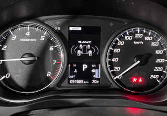 Подержанный автомобиль Mitsubishi Outlander 2021 года (23 фото)