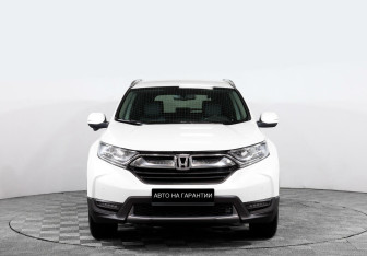 Подержанный автомобиль Honda CR-V 2017 года (2 фото)