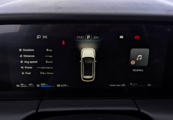 Подержанный автомобиль AITO M5 2023 года (15 фото)