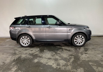 Подержанный автомобиль Land Rover Range Rover Sport 2017 года (8 фото)
