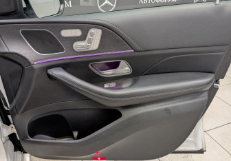 Подержанный автомобиль Mercedes-Benz GLE 2021 года (24 фото)