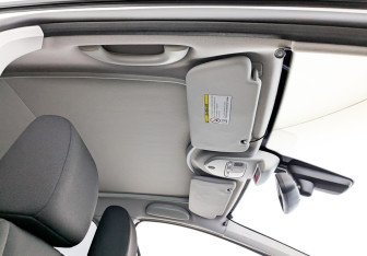 Подержанный автомобиль Peugeot 308 Hatchback 2011 года (22 фото)