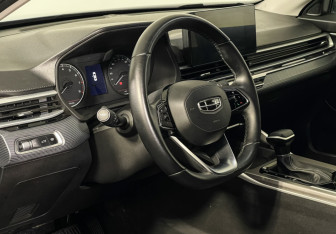 Подержанный автомобиль Geely Emgrand 2023 года (13 фото)