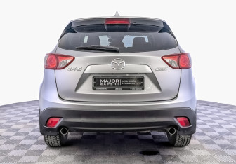 Подержанный автомобиль Mazda CX-5 2014 года (6 фото)