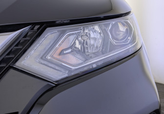 Подержанный автомобиль Nissan Qashqai 2022 года (11 фото)
