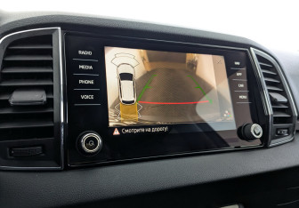 Подержанный автомобиль Skoda Karoq 2021 года (26 фото)