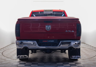 Подержанный автомобиль Dodge RAM 2012 года (3 фото)