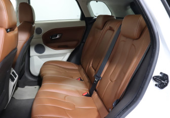 Подержанный автомобиль Land Rover Range Rover Evoque 2014 года (10 фото)