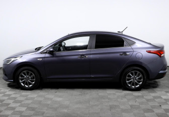Подержанный автомобиль Hyundai Solaris Sedan 2021 года (3 фото)