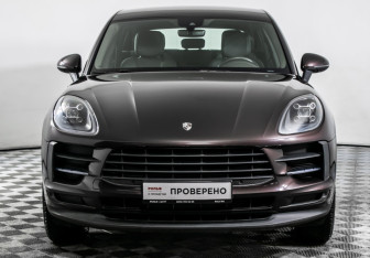 Подержанный автомобиль Porsche Macan 2020 года (2 фото)