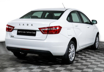 Подержанный автомобиль LADA (ВАЗ) Vesta Sedan 2018 года (5 фото)