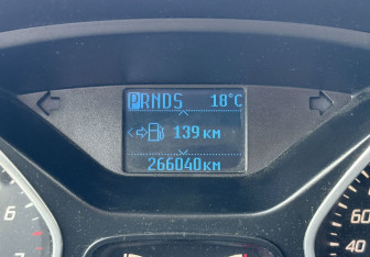 Подержанный автомобиль Ford Focus Hatchback 2013 года (18 фото)