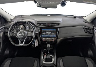Подержанный автомобиль Nissan Qashqai 2021 года (14 фото)