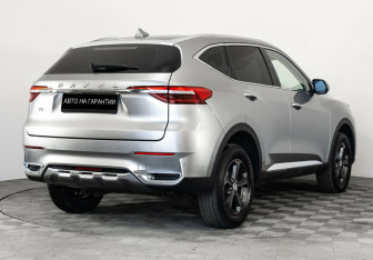 Подержанный автомобиль Haval F7 2019 года (3 фото)