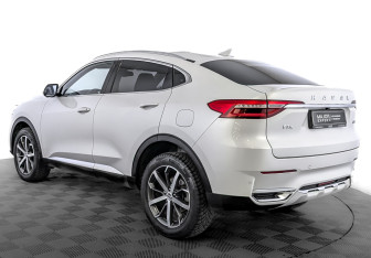 Подержанный автомобиль Haval F7x 2020 года (7 фото)