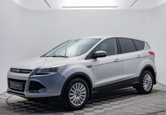 Подержанный автомобиль Ford Kuga 2015 года (1 фото)
