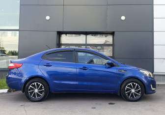Подержанный автомобиль Kia Rio Sedan 2012 года (4 фото)